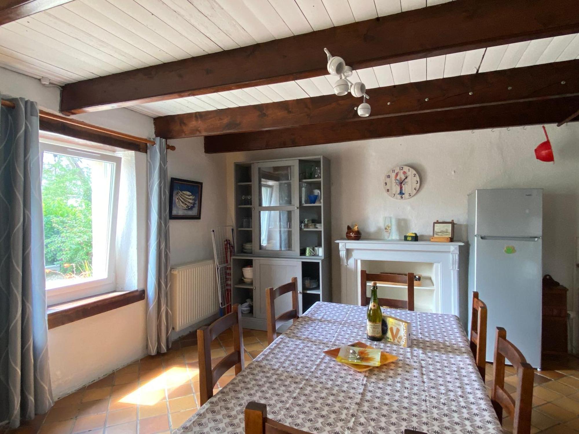 Sue'S Cottages Pleuven Exteriér fotografie